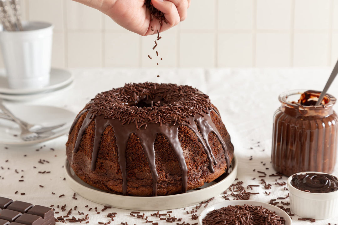 Chocolate Sprinkles - 6 Pounds - Chocolate Jimmies - Wholesale Ice Cream Sprinkles - Baking, Cupcake, Cookie Decorating - Dessert Toppings