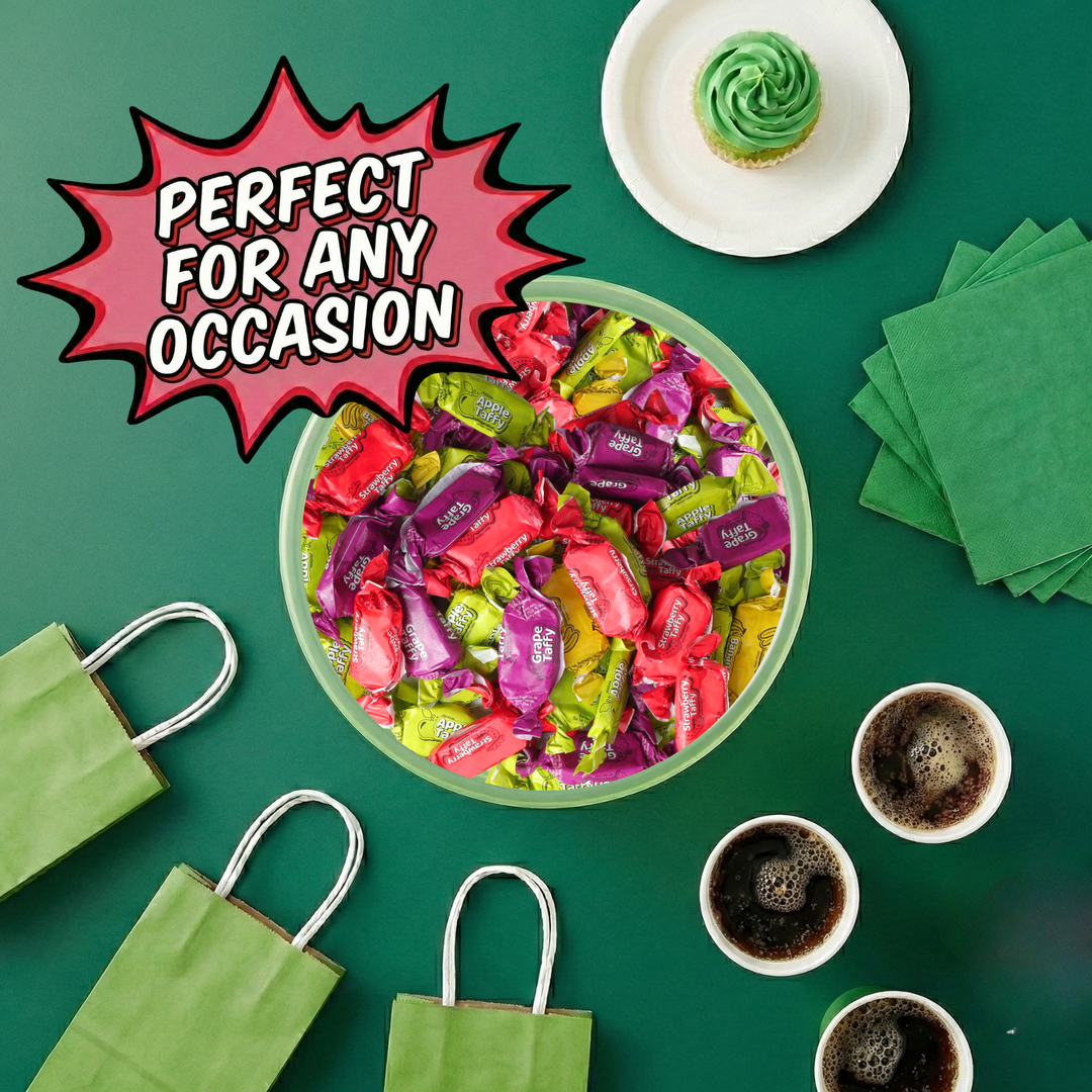 Bulk Dooboe Mini Taffy Candy - Approx. 700 Candies - Assorted Fruity Flavors - Bulk 13 Pound Box - Taffies Individually Wrapped for Pinatas, Parades, Candy Buffet - Apple, Strawberry, Grape, Banana
